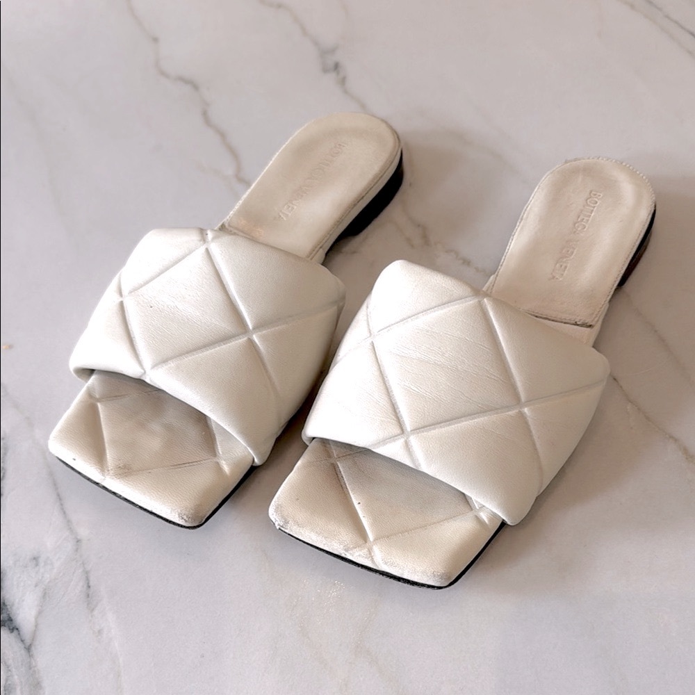 Bottega Veneta Cream Quilted Sandals
